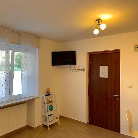 Friedrich Διαμέρισμα